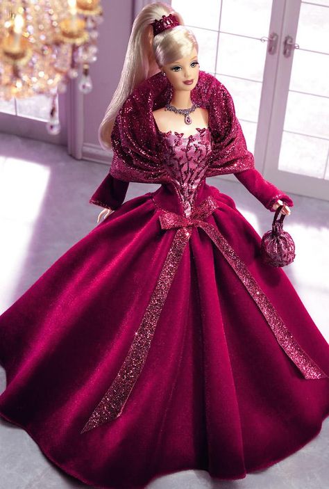 Barbie Magazine, Happy Holidays Barbie, Christmas Barbie, Barbie Gowns, Holiday Barbie, Barbie Toys, Beautiful Barbie Dolls, Fashion Royalty Dolls, Bob Mackie