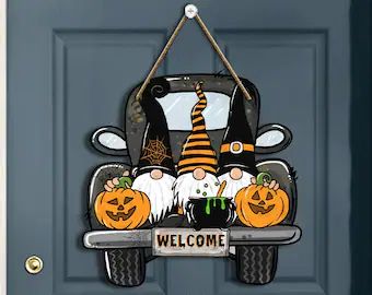 Halloween door hanger - Etsy Front Door Halloween Decor, Gnome Welcome Sign, Door Halloween Decor, Fall Diy Projects, Truck Door Hanger, Halloween Door Sign, Front Door Halloween, Halloween Front Door, Sign For Front Door