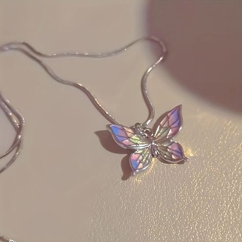 Simplistic Jewelry, Stylish Jewelry Accessories, Ethereal Jewelry, Aesthetic Butterfly, Neck Pieces Jewelry, Fancy Jewelry Necklace, Pretty Jewelry Necklaces, Jewelry Accessories Ideas, Neck Jewellery