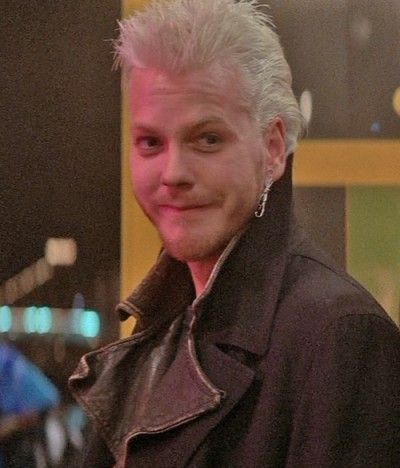 The Lost Boys (1987) Best Vampire Movies, Lost Boys Movie, The Lost Boys 1987, The Lost Boys, Kiefer Sutherland, Vampire Movies, Never Grow Old, Lost Boys, Classic Horror