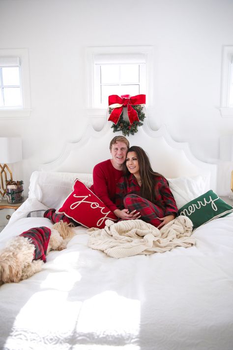 Christmas Pajama Pictures, Bedding Refresh, Company Store Bedding, Holiday Bedding, Festive Bedding, Holiday Bed, Cable Knit Throw Blanket, Family Christmas Pictures, Christmas Jammies