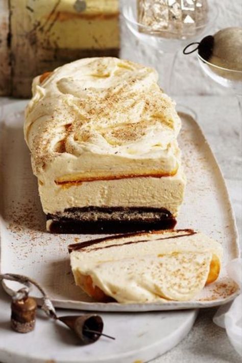 British Dessert Recipes, Christmas Tiramisu, Christmas Recipes Dessert, Delicious Magazine Recipes, Tiramisu Recipes, Best Tiramisu Recipe, Best Tiramisu, Italian Tiramisu, British Desserts