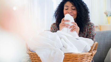 10 Nesting To-Dos for Soon-to-Be Moms Vinegar In Laundry, Scent Booster, Laundry Liquid, Preparing For Baby, Odor Remover, Doing Laundry, Dirty Laundry, Laundry Hacks, Fresh Fragrances