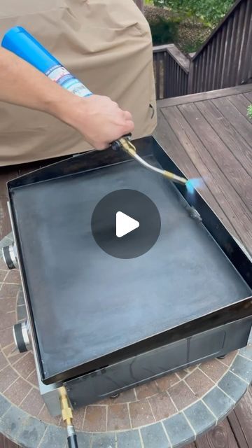 Diy Outdoor Kitchen Blackstone, Blackstone Grill Hacks, Restore Blackstone Griddle, Diy Griddle Cover, Blackstone Stand Diy, Reseasoning Blackstone, Blackstone Griddle Care, Diy Blackstone Griddle Cover, Blackstone Grease Catcher Diy