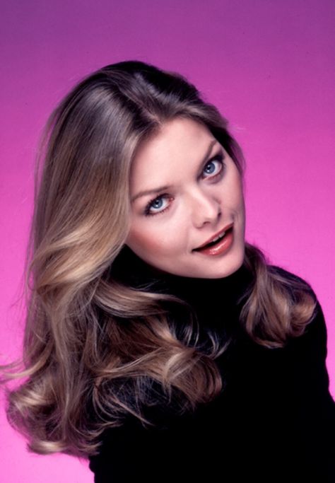 21-Year-Old Michelle Pfeiffer Photographed by Jim Britt, 1979 ~ Vintage Everyday Hollywood Knights, Grease 2, Photo Star, Michelle Pfeiffer, Actrices Hollywood, Long Blonde, Vintage Beauty, American Actress, Hollywood