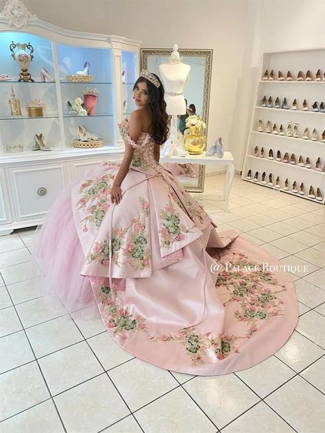 Pink And White Charro Dress, Quince Dresses Unique, Multicolored Quinceanera Dresses, Pink Quince Dresses Mexican, Strawberry Quince Dress, Pink Charro Quince Dress, White Floral Quinceanera Dresses, Charo Quinceanera Dresses Pink, Quince Dresses Mexican Theme