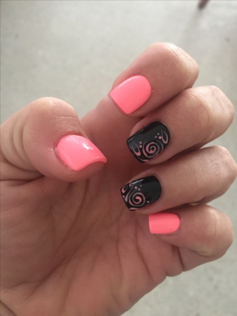 xobeauty nailart coral black 😍 Coral And Black Nails, Coral Nails, Black Coral, Black Nails, Short Nails, Coral, Nail Art, Nails, Beauty