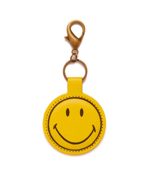 OFFICIAL COLLABORATION WITH SMILEY® The happiest keychain you'll ever see. Details: Smiley face keychain Vintage inspired hardware Comes in a smiley giftbox Smiley Keychain, Smiley Face Gifts, Face Keychain, Love Smiley, Recycle Bag, Smiley Faces, Web Icons, Lucky Charms, Beauty And Lifestyle