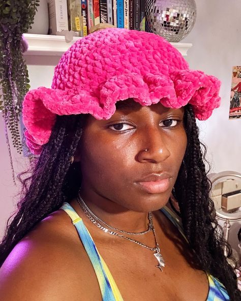 Fluffy pink crochet Chelly hat ($50) 💞 | Etsy linked in bio - Fully customizable 🌈 - - #crochet #blackowned #chellyhat #buckethat #pink #handmade Crochet Ruffle, Pink Crochet, Bucket Hat, 50 %, Hats, Crochet, Pink, On Instagram