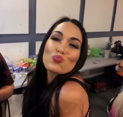 Editing Pics, Nikki And Brie Bella, Wwe Girls, Brie Bella, Bella Twins, Nikki Bella, Brie, Role Models, Wwe