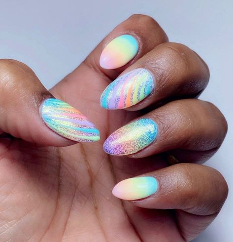 UNIQUE UNICORN HAIR COLOR IDEAS FOR GIRLS - Color de pelo de unicornio Pastel Chrome Nails, Spring Vacation Nails, Rainbow Glitter Nails, Pastel Glitter Nails, May Nails Ideas 2023, May Nails Ideas, Nails Ideas Almond, Black Prom Nails, Almond Summer Nails