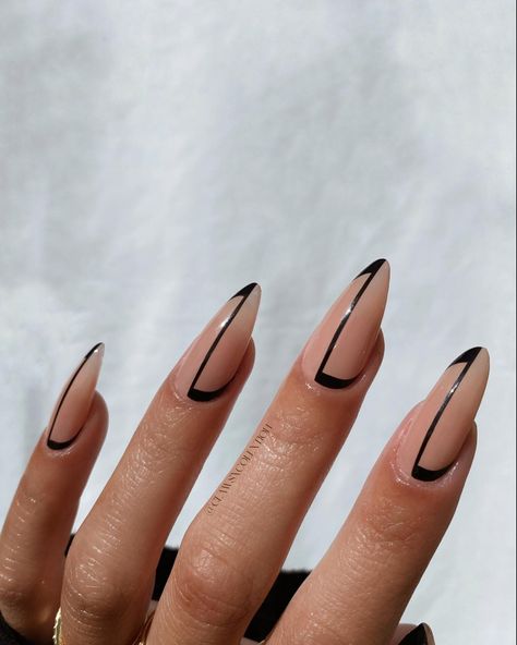 Stiletto Nail Ideas, Nude Stiletto Nails, Stiletto Nail Designs, Gold Stiletto Nails, White Stiletto Nails, Blue Stiletto Nails, Pink Stiletto Nails, Red Stiletto Nails, Black Stiletto Nails