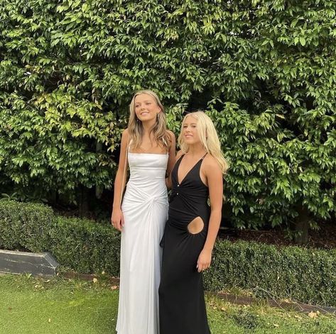 Australian Formal Dresses, Australian Formal, Brunch Dresses, Cute Hoco Dresses, Formal Ideas, School Formal, Formal Dresses Australia, Prom Pics, Prom Dress Inspo