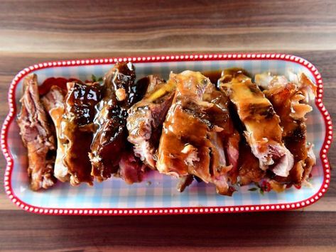 Slow Cooker Teriyaki Ribs Recipe | Ree Drummond | Food Network Terriyaki Beef, Teriyaki Ribs, Honey Ribs, Slow Cooked Brisket, Ree Drummond Recipes, Slow Cooker Teriyaki, Slow Cooked Meals, Ribs Recipe, Ree Drummond