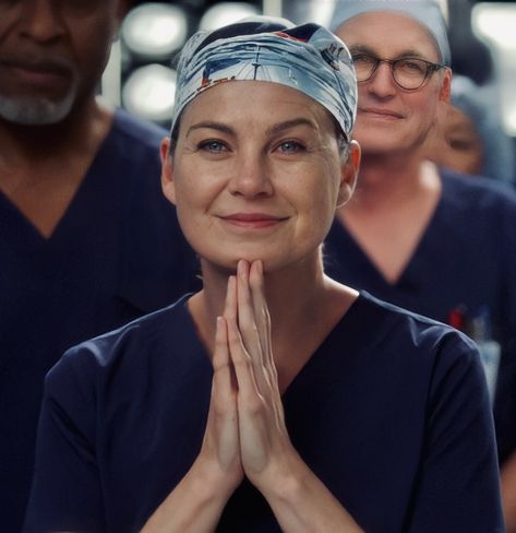 Dr Shepherd, Dr Meredith Grey, Doctor Things, Meredith Grey's Anatomy, Grey's Anatomy Doctors, Motivational Board, Grays Anatomy Tv, Greys Anatomy Cast, Ellen Pompeo