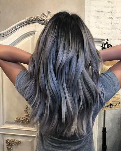 Hand Emoji, Wella Hair, Fesyen Rambut, Ombre Hair Color, Brown Blonde Hair, Grey Hair Color, 짧은 머리, Summer Hair Color, Hair Color Balayage