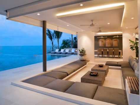 Sunken outdoor area "Beautiful Beach House" ... "Make the Picture Larger by… Beach House Interior, Beach House Design, Design Exterior, Patio Heater, House Goals, A Living Room, Design Living, Outdoor Rooms, Home Fashion