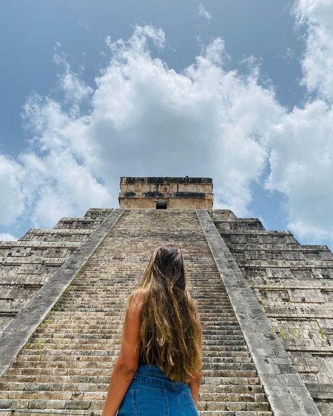 Chichen Itza Picture Ideas, Cancun Pics Ideas, Chichen Itza Photo Ideas, Mexico Vacation Photos, Pictures To Take In Mexico, Mexico Vacation Photo Ideas, Mexico City Picture Ideas, Cancun Inspo Pics, Cancun Vacation Photos