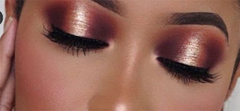 Huda Beauty Nude Palette Looks, Makeup Moodboard, New Years Eve Makeup, Nude Palette, Dramatic Eyes, Christmas Makeup, Makeup For Green Eyes, Makeup Tutorials, Nude Color