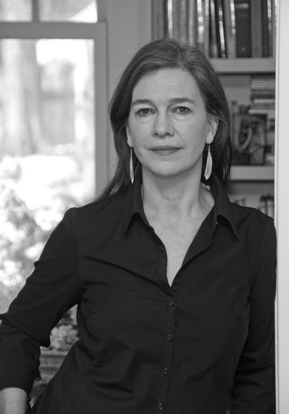 Louise Erdrich's War of the Roses - Interview Magazine Louise Erdich, Louise Erdrich, Native American Ancestry, Evil Person, Native American Traditions, Interview Magazine, Wars Of The Roses, La Rose, My Books