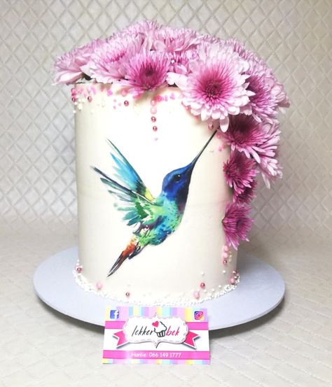 Flower Cake Design, Birthday Cake For Mom, Mini Torte, Easter Bunny Cake, Hummingbird Cake, Spring Cake, Bird Cakes, Cake Decorating Frosting, Different Cakes