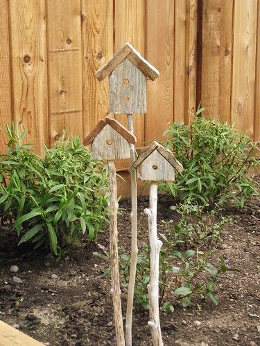 Driftwood garden stakes | Found wood, metal and old fixings.… | Flickr Driftwood Garden, Backyard Flowers Beds, Whimsical Garden Art, Unique Garden Art, Garden Wallpaper, Garden Whimsy, Garden Deco, Garden Yard Ideas, Unique Gardens