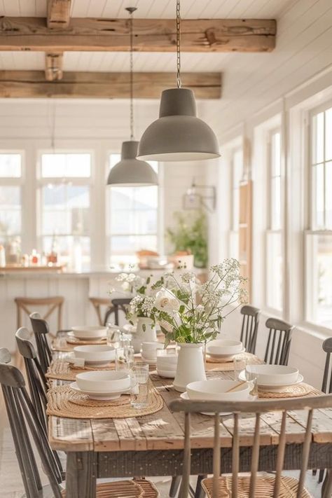 Charming Rustic Farmhouse Dining Room Ideas Dining Room Ideas Cottage Style, Modern Farmhouse Small Dining Room, Dining Room Inspiration Cozy, Ranch Style Dining Room, Grey And Pink Living Room Ideas, White Dinning Room, Dining Room Decor Farmhouse, Grey And Pink Living Room, Rustic Farmhouse Dining Room