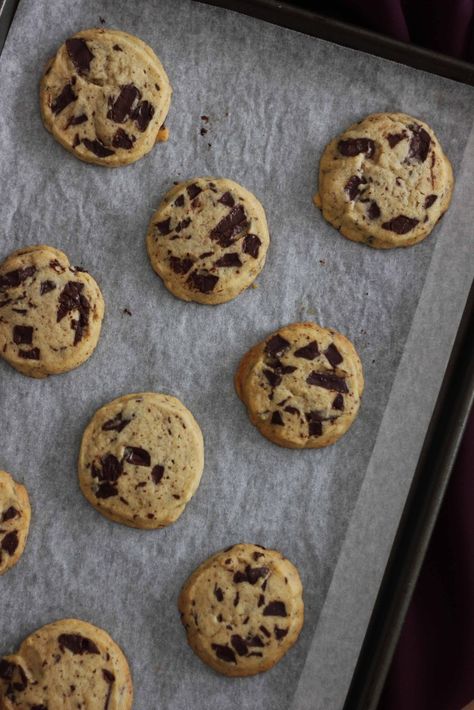 Chocolate Chip Shortbread Cookies – Butter Baking Late Night Snack Recipes, Chocochip Cookies, Chocolate Chip Shortbread, Scottish Shortbread Cookies, Shortbread Cookies Recipe, Shortbread Cookies Christmas, Chocolate Chip Shortbread Cookies, Shortbread Cookies Easy, Almond Shortbread Cookies