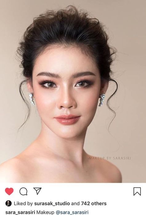 Makeup For Asian Woman, Prom Makeup Asian Eyes, Bride Makeup Asian Eyes, Thai Bride Makeup, Wedding Makeup For Asian Eyes, Wedding Makeup For Brown Eyes Asian, Bridal Makeup For Asian Women, Japanese Wedding Makeup, Thailand Makeup Look Wedding