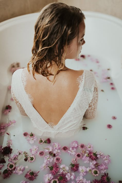 Milk bath photoshoot  Bree Rivers Photography Tub Photography, Milk Bath Ideas, Milk Bath Shoot, Milk Bath Photoshoot, Bathtub Photoshoot, Milk Photography, Milk Bath Photos, Bath Photos, Bath Photoshoot