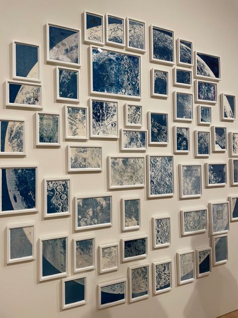 Art Instalation Ideas, Memories Artwork Ideas, Cyanotype On Wood, Printmaking Installation, Cyanotype Artwork, Photo Installation, A Level Textiles, Arte Inspo, Museum Of Art