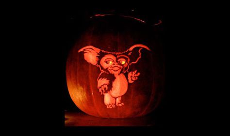 Gremlins Pumpkin - Gizmo Gremlin Pumpkin Carving, Pumpkin Etching Templates, Gizmo Pumpkin, Gremlin Pumpkin, Advanced Pumpkin Carving, Pumpkin Etching, Disney Pumpkin Carving, Pumpkin Carver, Halloween Pumpkin Carving Stencils