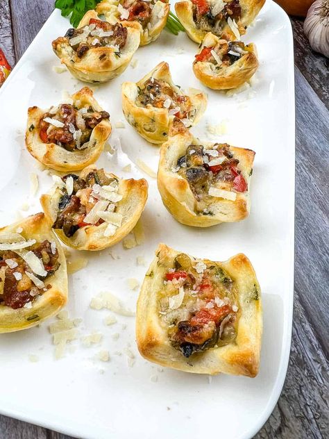 Bacon and Mushroom Tartlets - Cook What You Love Savory Tartlets, Mushroom Tartlets, Bacon And Mushroom, Mushroom Filling, Bacon Mushroom, Tartlets Recipe, Cooking Onions, Bacon Stuffed Mushrooms, Dough Ingredients