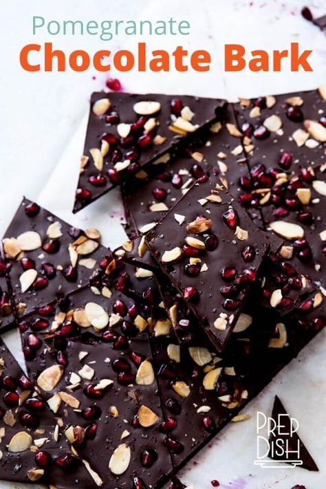 Pomegranate Dark Chocolate Bark Recipe with Almonds & Sea Salt Pomegranate Bark, Dark Chocolate Pomegranate, Pomegranate Chocolate, Holiday Bark, Chocolate Pomegranate, Melt Chocolate In Microwave, Dark Chocolate Bark, Persimmon Recipes, Chocolate Bark Recipe