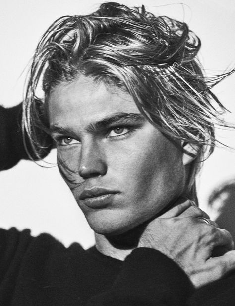 With his once-in-a-generation face, Australia native Jordan Barrett has captivated the hearts of the industry’s top star-makers. Right before he headed off to Burning Man for some R&R (ha!), The Daily caught up with the ultimate free spirit to talk about life through rose-colored glasses. PHOTOGRAPHY BY CHRIS COLLS Jordan Barrett, Sean O'pry, Daniel Gillies, Model Inspo, Benedict Cumberbatch, Male Face, Male Models, Fun Workouts, Male Model