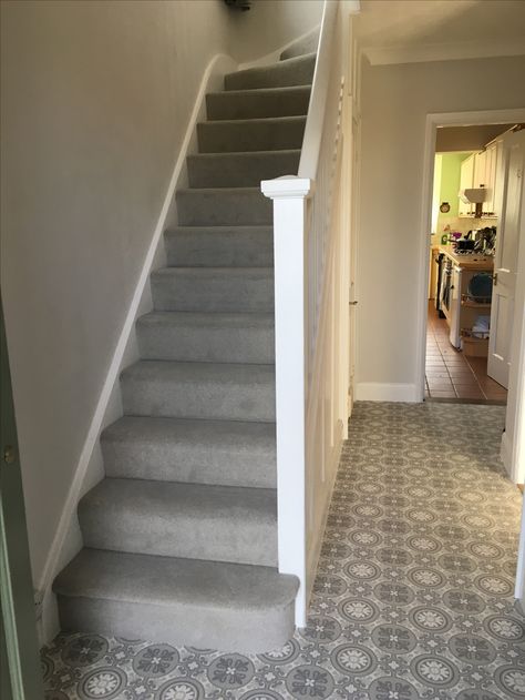 1930s house. Hallway with grey patterned Lino (ultragrip buzz Lisbon 900L) and light grey carpet on stairs. Light Grey Carpet, Grey Carpet Hallway, Light Gray Carpet, House Hallway, Grey Hallway, Carpet Staircase, Hall Flooring, Indoor Outdoor Carpet, Hallway Flooring