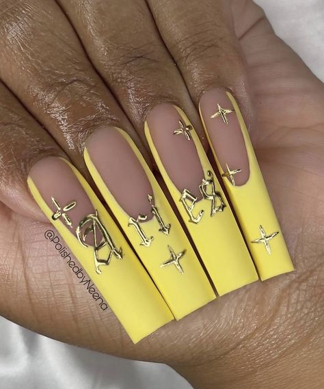 Astrology Nail Art, Aries Nails, Astrology Nails, Zodiac Nail Designs, Zodiac Nails, Makeup Cleaner, Nail Aesthetic, Trends Nails, Aries Birthday