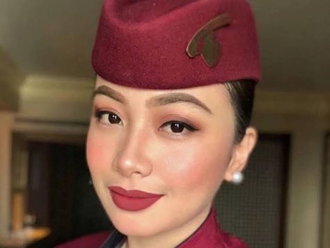 Cabin Crew Interview Makeup, Cabin Crew Makeup, Flight Attendant Makeup, Qatar Airways Cabin Crew, Interview Makeup, Stewardess Uniform, Airline Cabin Crew, Airline Uniforms, Flight Attendant Fashion