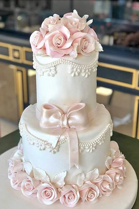 One understated cake could be so timeless for your big day. From my experience, this enhances a chic reception. Keep that to your wedding board. Pink Theme Wedding Cake, 3 Tier Quinceanera Cake, Quince Cakes Quinceanera, Quince Cakes, Quince Cake, Sweet 15 Party Ideas Quinceanera, Quinceanera Pink, Bridal Cake, Pink Quince