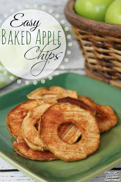 Baked Apple Chips, Dried Apple Chips, Apple Chips Recipe, Easy Baked Apples, Apple Chips Baked, Fall Apple Recipes, Apple Recipes Easy, Apple Chips, Baked Apple