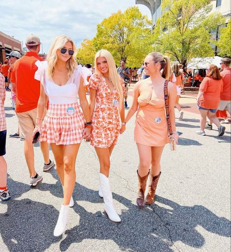 Auburn Game Day Fits, Utk Game Day Outfit, Aesthetic Game Day Outfit, College Rush Week Outfits, Auburn Rush Outfits, Utk Game Outfits, Auburn Football Game Outfit, Auburn University Game Day Outfits, Orange Game Day Outfit