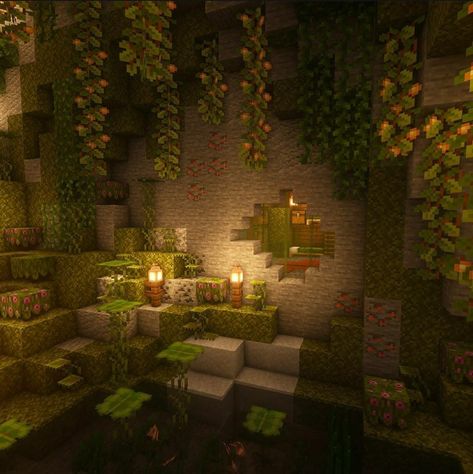 Mc Lush Cave House, Lush Cave Minecraft Aesthetic, Minecraft Underground Forest, Minecraft House Built Into Hill, Cave Farm Minecraft, Underground Cave House Minecraft, Aesthetic Minecraft Cave House, Cave Aesthetic Minecraft, Lush Cave Room Minecraft