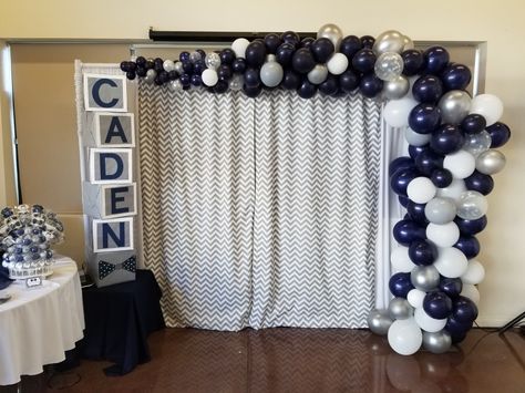 Matric Ball Decor Ideas At Home, Matric Ball Backdrop Ideas, Matric Ball Decor At Home, 15th Birthday Party Ideas, Graduation Party Foods, Shower Backdrop, Birthday Events, Backdrop Ideas, Ball Decorations