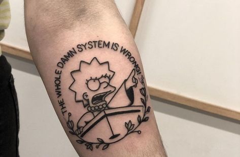 Lisa Simpson Tattoo, Eve Tattoo, Dark Disney Tattoo, Reading Tattoo, Cartoon Tattoo Ideas, Cosmos Tattoo, Animated Shows, Simpsons Tattoo, Tattoo 2023