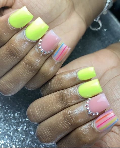 Sort Nails, Nail Designs Square, Yellow Nail Designs, Overlay Nails, Yellow Nail, Drip Nails, Work Nails, Short Square Acrylic Nails, Coffin Nails Long