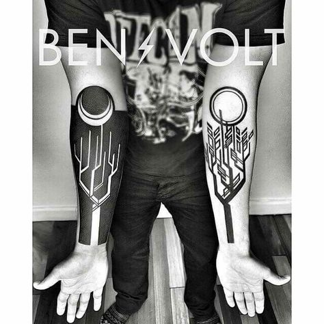 Awesome Ben Volt Tattoo, Cyberpunk Tattoo, Kunst Tattoos, Tattoo Trend, Geniale Tattoos, Home Tattoo, Forearm Tattoos, Blackwork Tattoo, Tattoo Designs Men