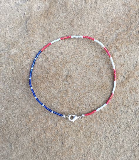 Excited to share this item from my #etsy shop: Red white blue ankle bracelet/Flag anklet/4th of July anklet/Patriotic anklet/USA anklet/Minimalist anklet/Patriotic bracelet/Flag choker Minimalist Anklet, Mundo Hippie, Patriotic Bracelet, Country Jewelry, Beaded Jewelry Necklaces, Beaded Necklace Designs, Beaded Necklace Diy, Necklace Ideas, Gelang Manik