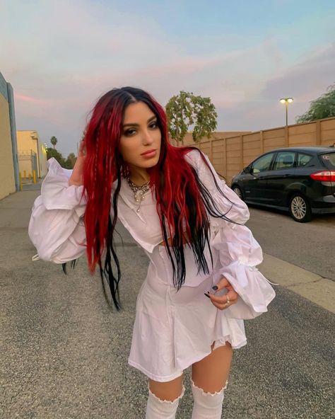 Egirl Hair, Red Hair Outfits, Niki Demar, Hair Stylies, Prom Looks, Hair Stylist Life, Dye My Hair, Hair Inspo Color, Aesthetic Hair