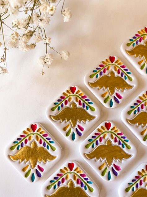 Otomi Earrings, Embroidered Sweaters, Diy Gifts To Sell, Polymer Clay Jewelry Tutorials, Handmade Clay Jewelry, Mexican Jewelry, Polymer Clay Jewelry Diy, Handmade Fashion Jewelry, Clay Jewelry Diy