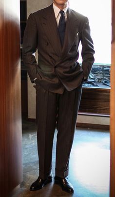 80s Suit, Vintage Suit Men, Stylish Mens Suits, Lawyer Fashion, Classy Outfits Men, Men Stylish Dress, Prom Suits, Brown Suits, Mens Outfit Inspiration